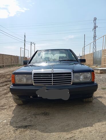 mercedes 190 satisi: Mercedes-Benz 190: 1.8 l | 1992 il Sedan