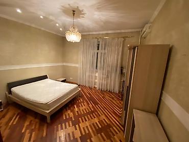 Продажа квартир: 4 комнаты, 154 м², Сталинка, 2 этаж, Евроремонт at lalafo.kg — 5 Продажа квартир: 4 комнаты, 154 м², Сталинка, 2 этаж, Евроремонт — 5
