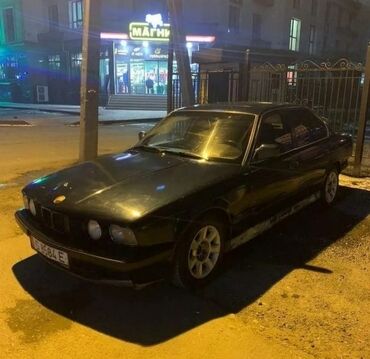 бмв м5 бишкек: BMW 520: 1988 г., 2 л, Механика, Бензин, Седан