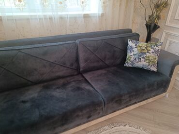 Divanlar: Künc divan, Açılmayan, Bazasız, Vеlur parça, Çatdırılma yoxdur — 2