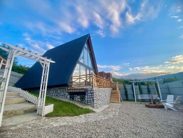 Günlük kirayə evlər: 90 kv. m, 3 otaqlı, Kombi, Artezian quyusu, İnternet -da lalafo.az — 2 Günlük kirayə evlər: 90 kv. m, 3 otaqlı, Kombi, Artezian quyusu, İnternet — 2