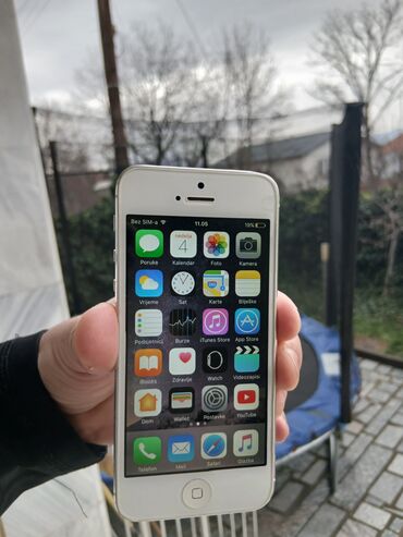 Apple iPhone: Apple iPhone iPhone 5, Bela — 7