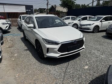 зарядные станции для электромобилей купить: BYD : 2021 г., 0.1 - engine capacity л, Робот, Электромобиль, Универсал