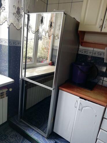 холодильник для кухни: Холодильник LG, Б/у, Side-By-Side (двухдверный), De frost (капельный)