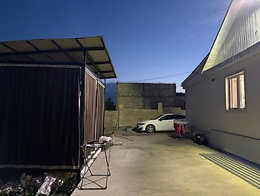 токмок пакровка дом купит: 3 комнаты, 60 м², 6 соток, Чолпон-Ата — 2