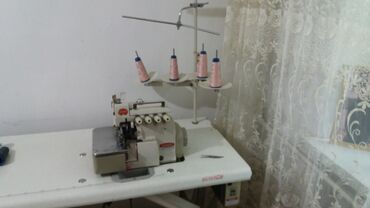 прямострочку: Швейная машина Полуавтомат