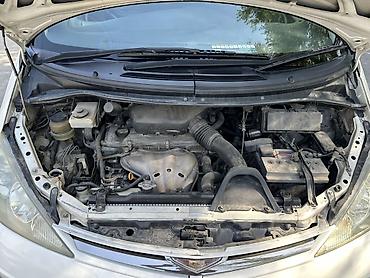 prius plus: Toyota Estima: 2004 г., 2.4 л, Автомат, Газ, Минивэн — 10