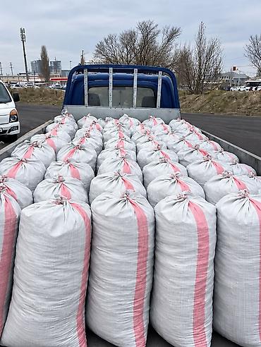 продаю титан: Уголь Кара-Кече, Платная доставка, В розницу, Фракция: Семечка (С), В мешках — 1