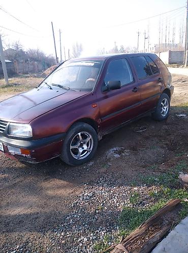 мир света: Volkswagen Golf: 1993 г., Хэтчбэк — 1