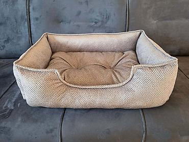 Oprema za kućne ljubimce: Krevet luksuzni ležaj za pse i mačke. - Mekani pravougaoni ležaj sa — 1