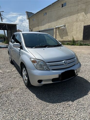 автомобиль выкуп: Toyota ist: 2003 г., 1.3 л, Автомат, Бензин, Хэтчбэк
