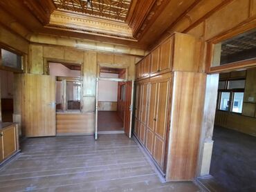 Продажа домов: Дом, 200 м², 12 комнат, Собственник, Старый ремонт at lalafo.kg — 6 Продажа домов: Дом, 200 м², 12 комнат, Собственник, Старый ремонт — 6