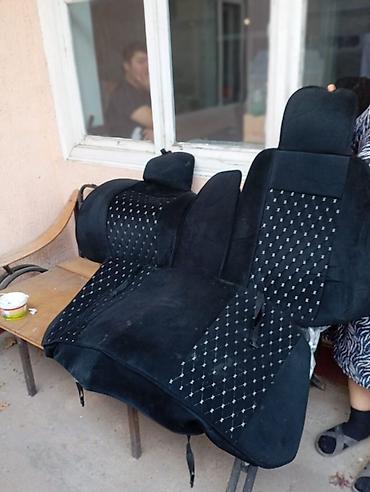 чехол тент на авто: Комплект универсальных чехлов для автомобильных сидений, цвет черный — 4
