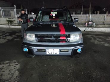 Mitsubishi: Mitsubishi Pajero: 2 | 1999 il | 405000 km Ofrouder/SUV