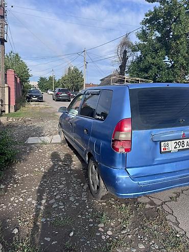мини кара: Mitsubishi Space Star: 2001 г., 1.3 л, Механика, Бензин, Минивэн — 4
