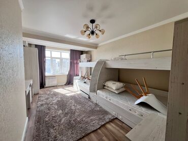 квартира в г ош: 3 комнаты, Риэлтор, С мебелью частично