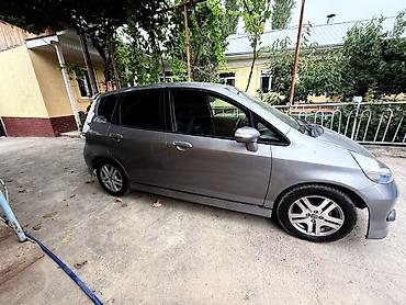 Транспорт: Honda Fit: 2003 г., 1.5 л, Хэтчбэк — 3