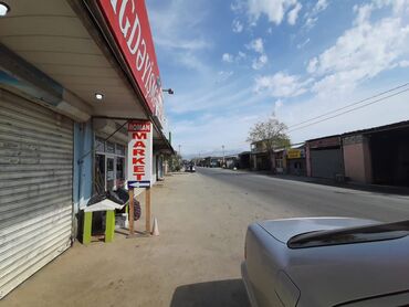 Kommersiya daşınmaz əmlakının satışı: Ramana sovxozda,super yerde, astanovkada, yol qiraginda 5 obyektden ve — 5