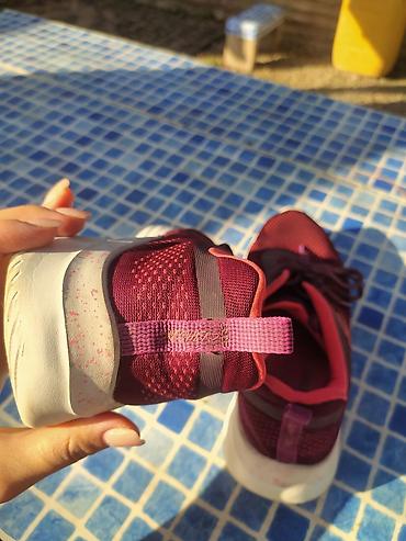 nike react: Спортивные женские кроссовки Skechers (модель SN 149851), цвет Plum — 3