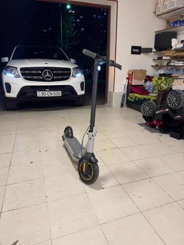 kaybolan yıllar 50 bölüm: Elektrik samokat 10", 351 - 500 Vt, 26 - 35 km/s