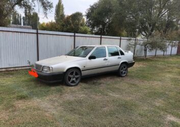 продаю связи с переездом: Volvo 850: 1993 г., 2.4 л, Механика, Бензин, Седан