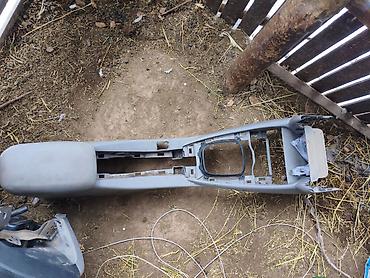 Башка транспорт: Торпеда Мазда 323 f 2003год в хорошем состоянии подушки целые — 2