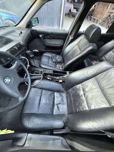 газовое оборудование на зил: BMW 525: 1992 г., 2.5 л, Механика, Бензин, Седан