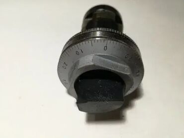Ostali uređaji: Strugarski noz Fi 16x52 za ekscentar glave (4505) -16mm precnik, 52mm — 7