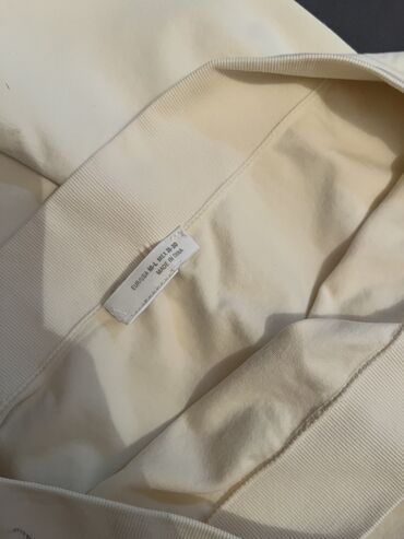 Kolleksiya kartları: Zara teze tayt. ekru reng
M-L ölçü — 3