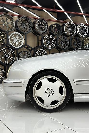 Mercedes-Benz: Mercedes-Benz E-Class: 2001 г., 4.3 л — 10