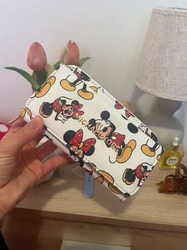 mickey mouse majice za odrasle: Micley mouse disney novcanik novo 1000 din na lalafo.rs mickey mouse majice za odrasle: Micley mouse disney novcanik novo 1000 din