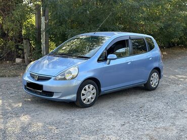 колф 3: Honda Fit: 2003 г., 1.3 л, Вариатор, Бензин, Хэтчбэк