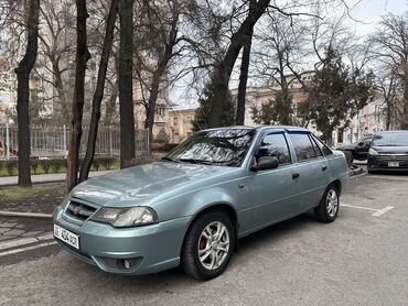 Daewoo: Daewoo Nexia: 2008 г., 1.6 л, Механика, Бензин, Седан