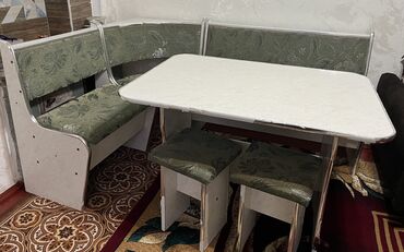 детские двухъярусные кровати из металла: Кухонный стол, Б/у, Угловой, Нераскладной