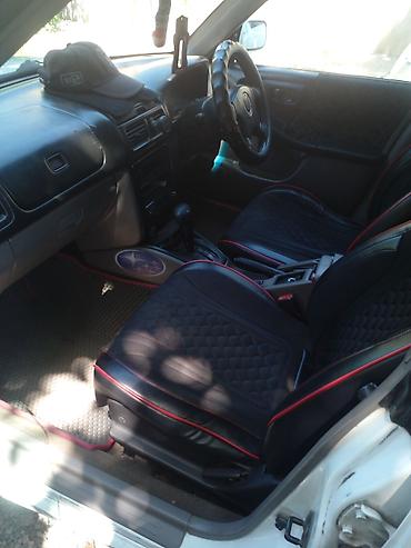 рум разбрасыватель: Subaru Forester: 1998 г., 2 л, Автомат, Газ, Кроссовер — 4