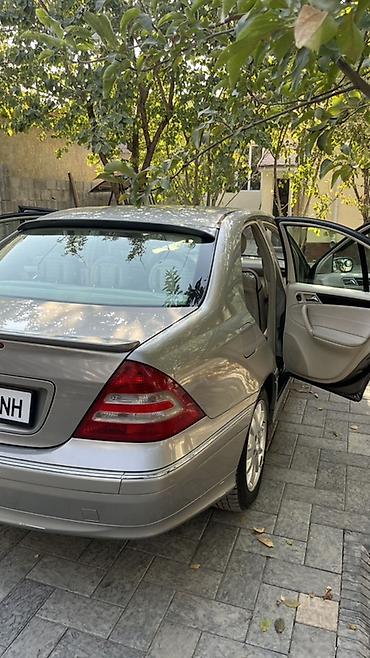 малибо 1: Mercedes-Benz C-Class: 2004 г., 1.8 л, Автомат, Бензин, Седан — 6
