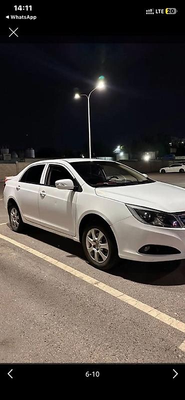 BYD: BYD E5: 2017 г., Седан — 6