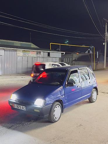 g30 bmw: Продаётся компактный городской хэтчбек синего цвета с 5 дверями — 3