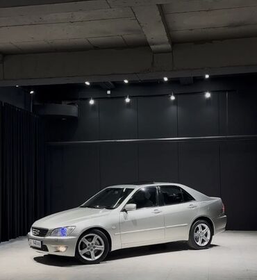 Lexus: Lexus IS: 2003 г., 2 л, Автомат, Бензин, Седан — 3