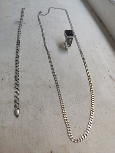 beş qaş uzuklər: Серебро