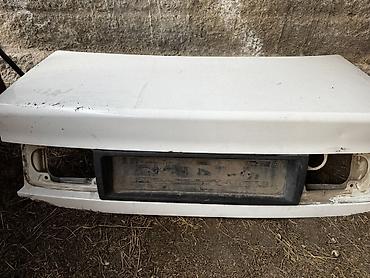 полик 5 д: Крышка багажника Audi, 1992 г., Б/у — 3