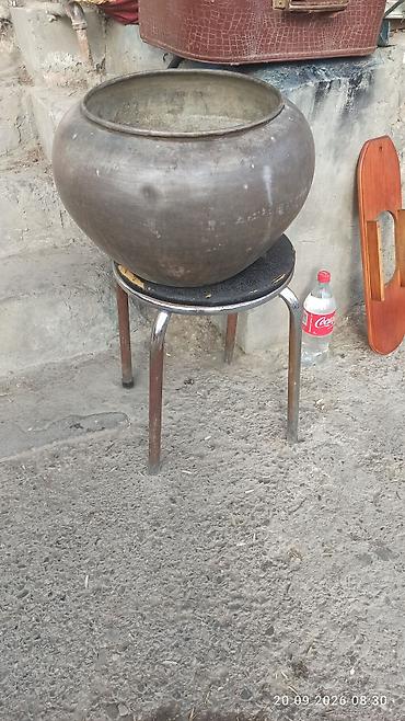 mis məcməyi: Məhsul: Böyük metal qazanın (mis/alay tipli) qapaxsız qab 20 litir — 2