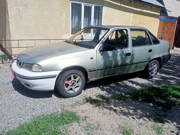 Daewoo: Daewoo Nexia: 2006 г., 1.6 л, Механика, Бензин, Седан