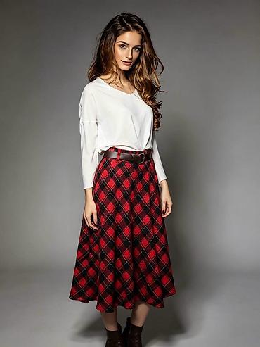 Karirane suknje: 2500 dinara
S M L XL