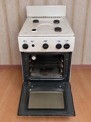 Кухонные плиты и варочные поверхности: 2000 сом. САМОВЫВОЗ. Советская газовая плита с духовкой. Работают 3 — 3