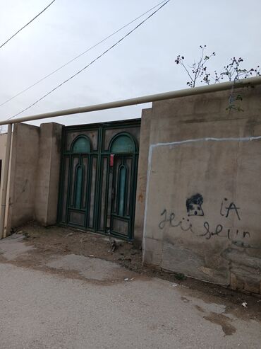 Həyət evləri və villaların satışı: 2 mərtəbəli həyət evi + 1 mertebe ev ikisi bir yerde 130000 manat real — 2