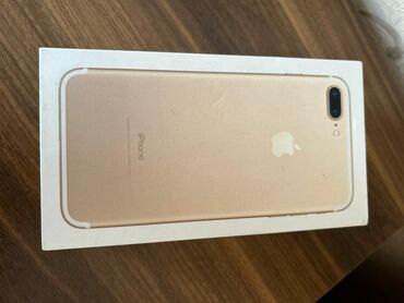 appl: IPhone 7 Plus, 256 ГБ, Серебристый, Отпечаток пальца, С документами