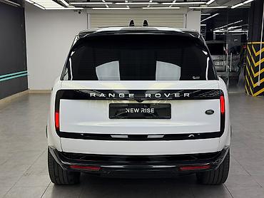 range over: Land Rover Range Rover: 2023 г., 4.4 л, Автомат, Бензин, Внедорожник — 5