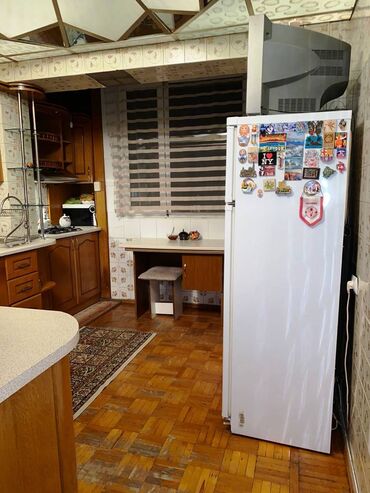 Köhnə tikili: Bakı, 4 otaqlı, Köhnə tikili, 120 kv. m -da lalafo.az — 15 Köhnə tikili: Bakı, 4 otaqlı, Köhnə tikili, 120 kv. m — 15