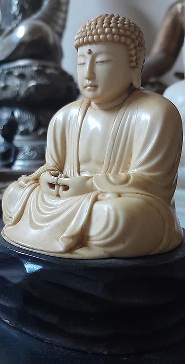 Figure: Japanska slonovaca rezbarija – škola Tokio, majstor Yoshiyuki (oko — 15